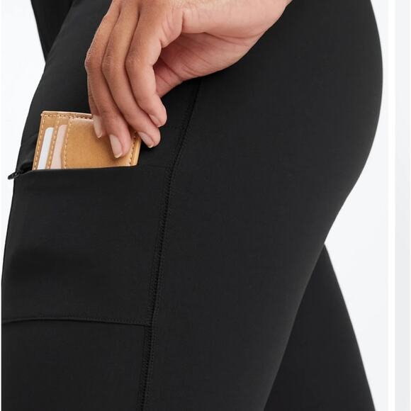 Fabletics High Waisted Cargo Pants Women’s Medium NEW - Picture 10 of 12